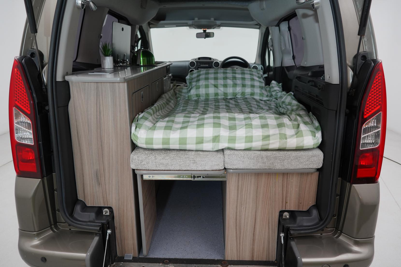 Peugeot Partner Tepee 1.6 VTi Tepee S MPV 5dr Petrol Manual (169 g/km, 120 bhp)