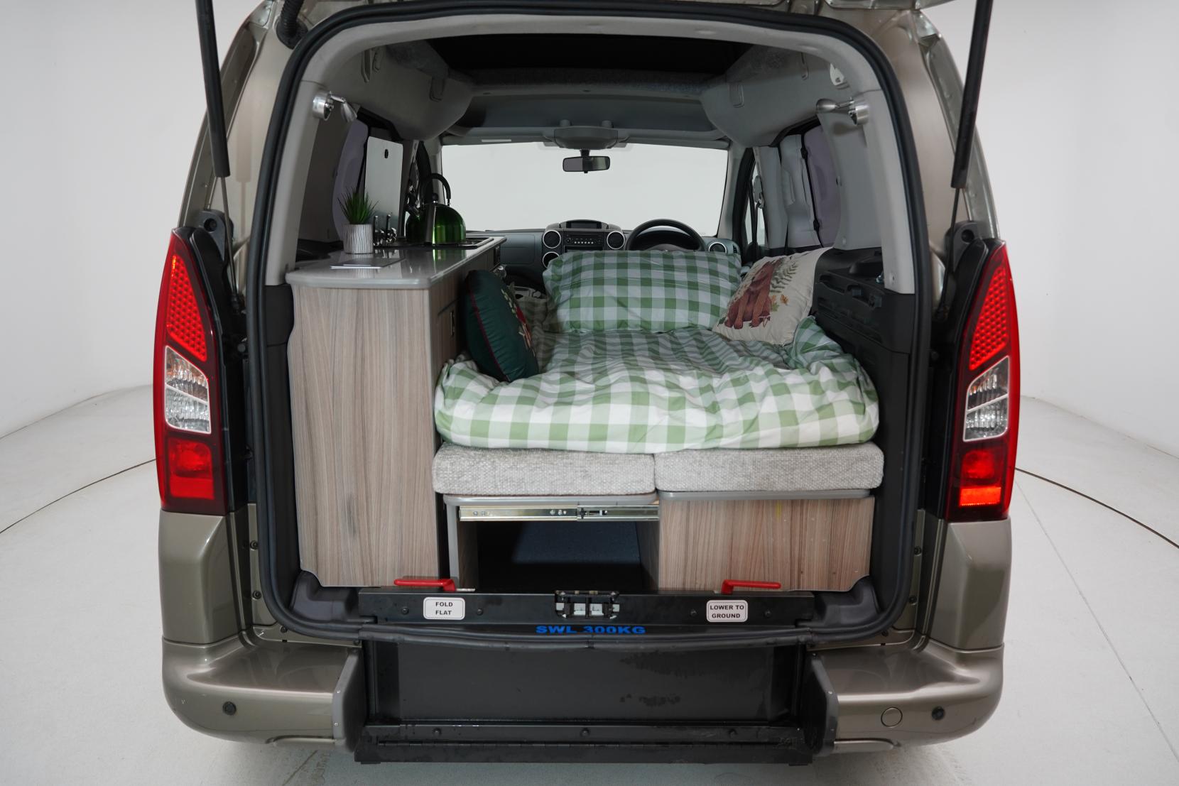 Peugeot Partner Tepee 1.6 VTi Tepee S MPV 5dr Petrol Manual (169 g/km, 120 bhp)