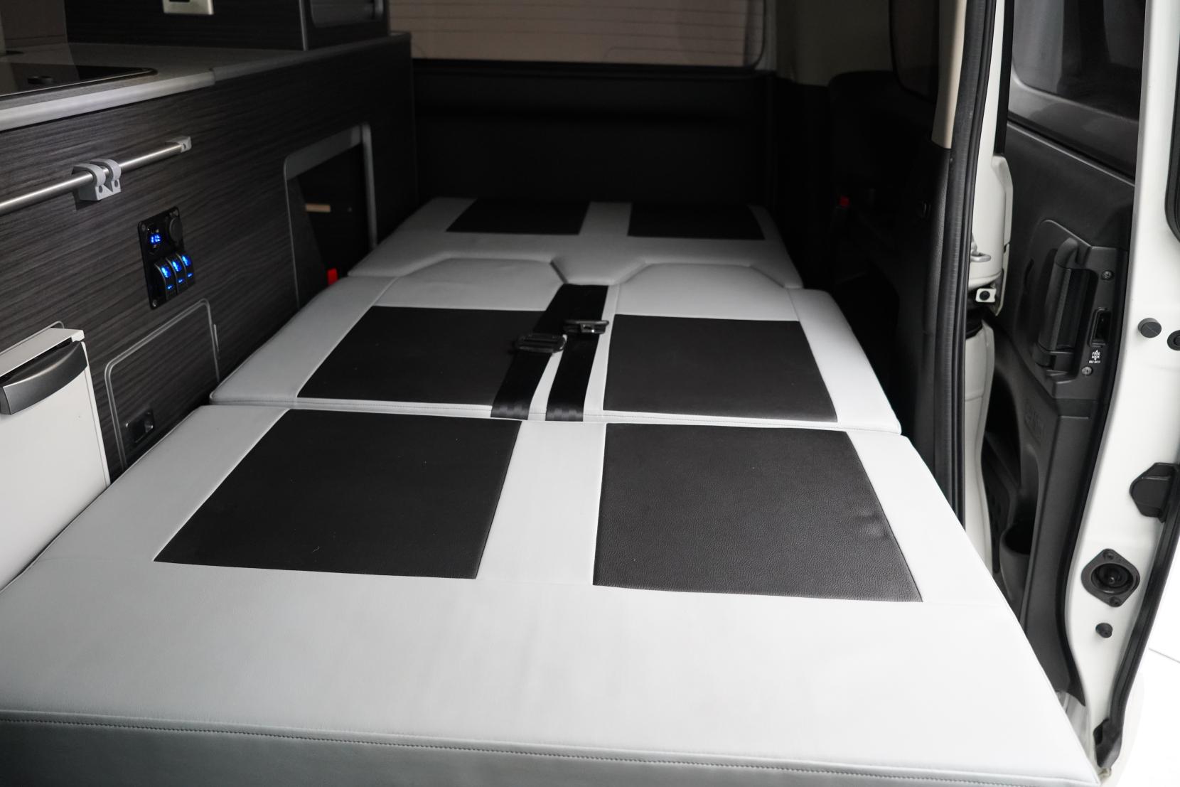 Nissan Serena 1.9 CAMPERVAN