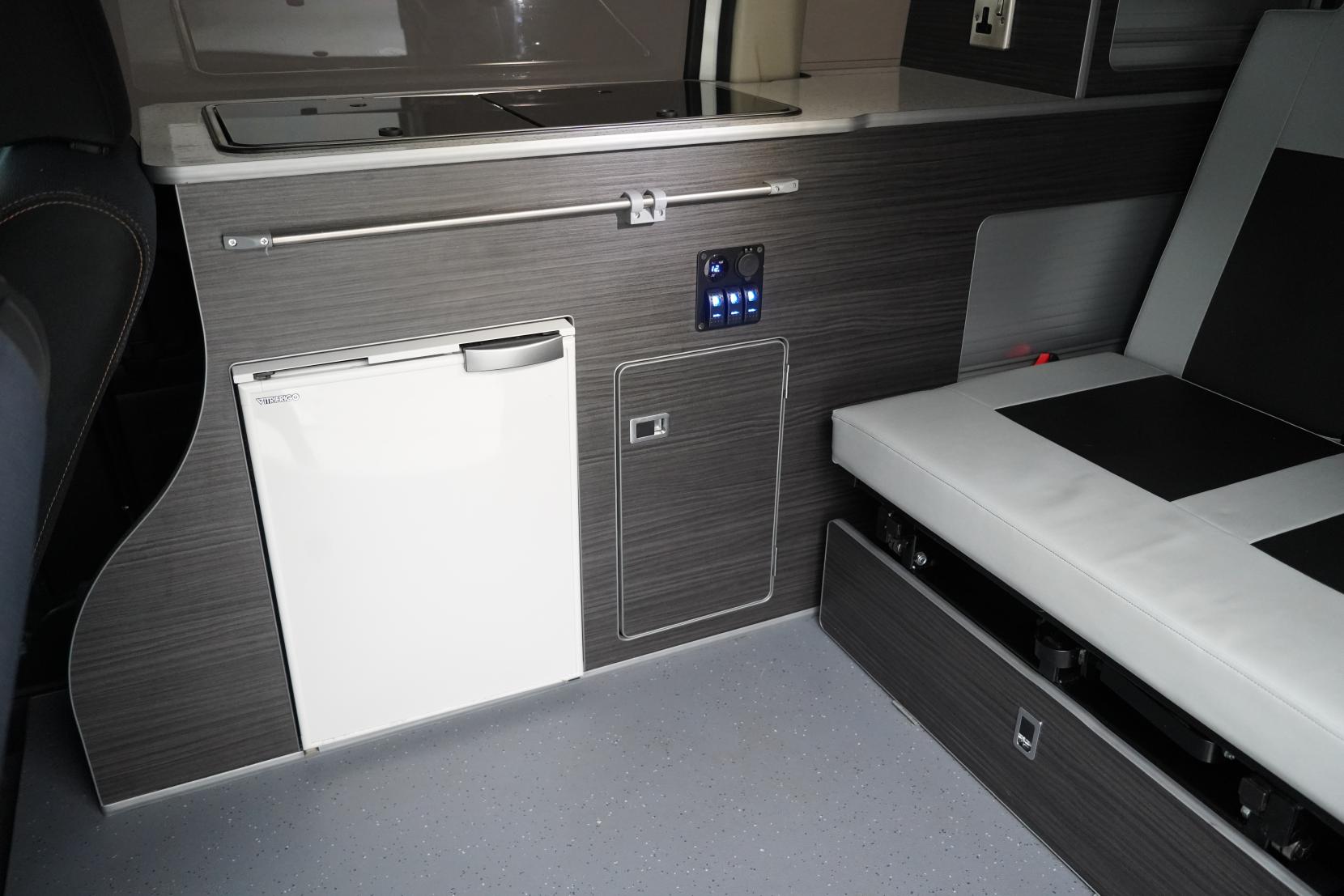 Nissan Serena 1.9 CAMPERVAN