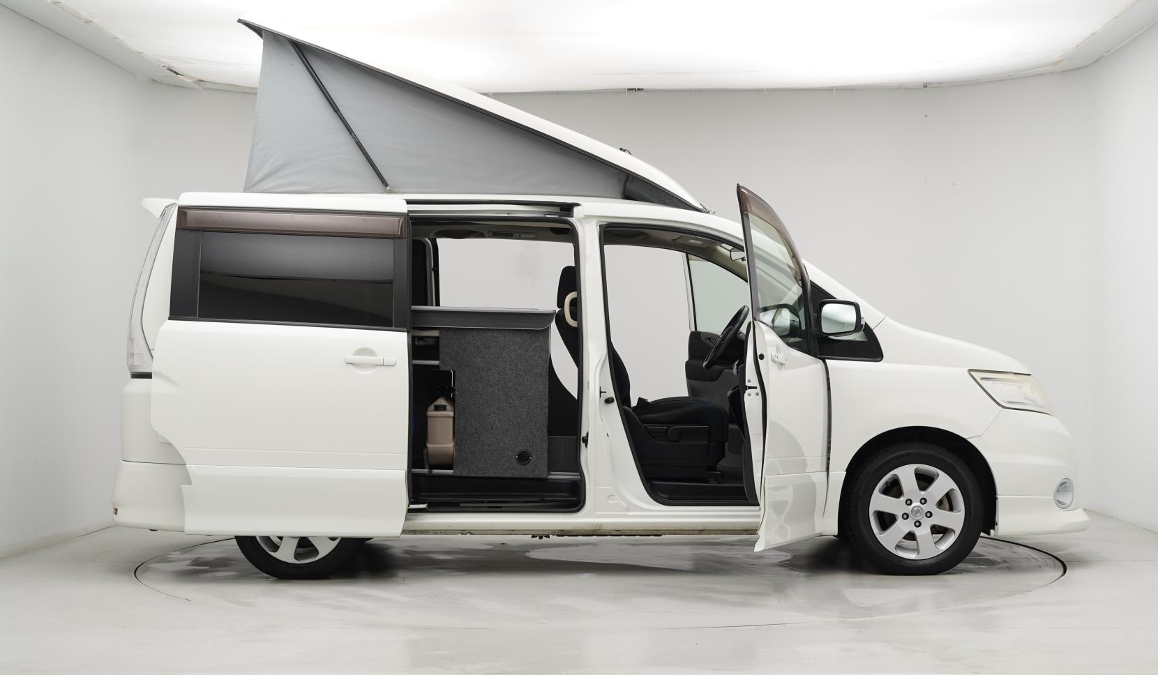 Nissan Serena 1.9 CAMPERVAN