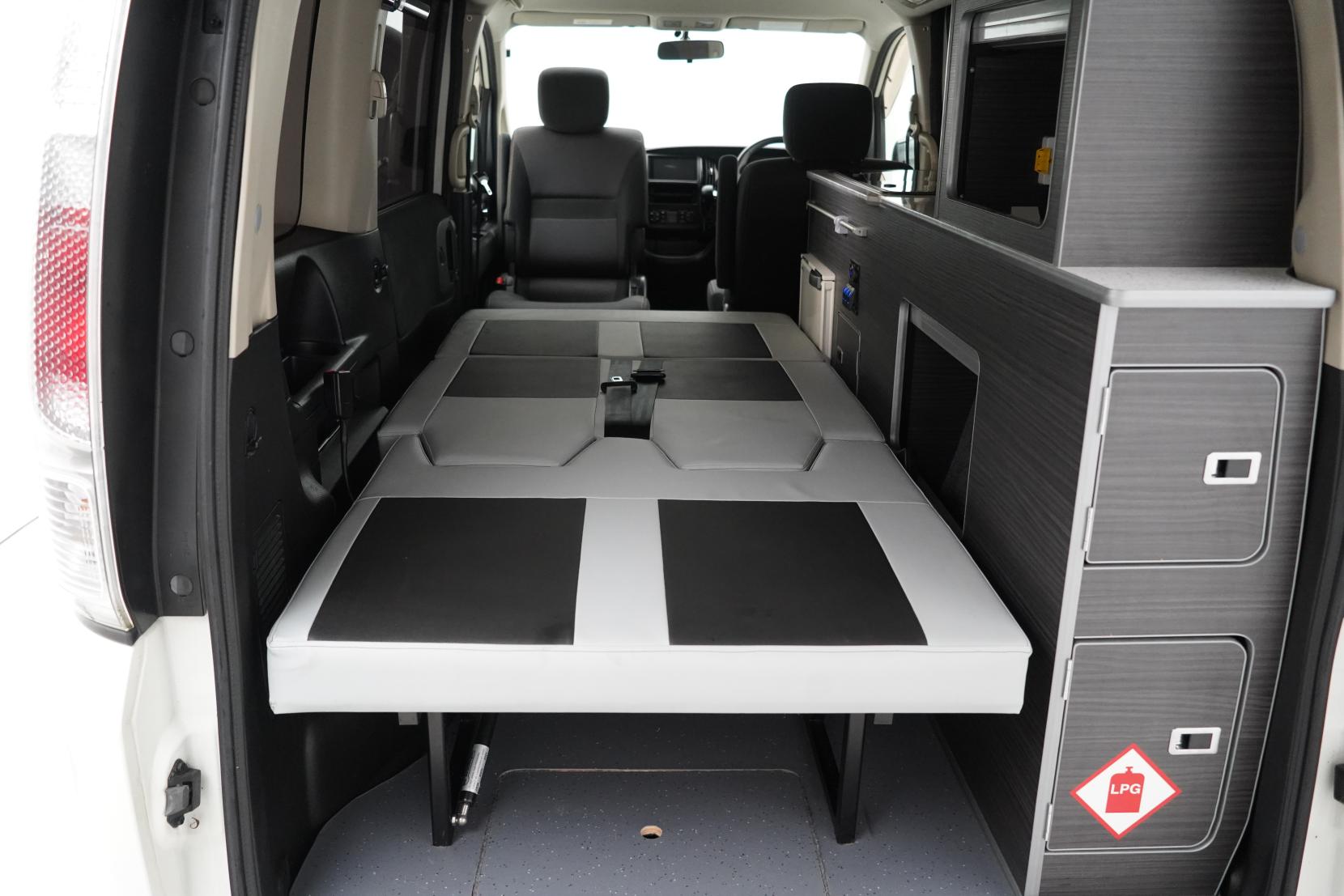 Nissan Serena 1.9 CAMPERVAN