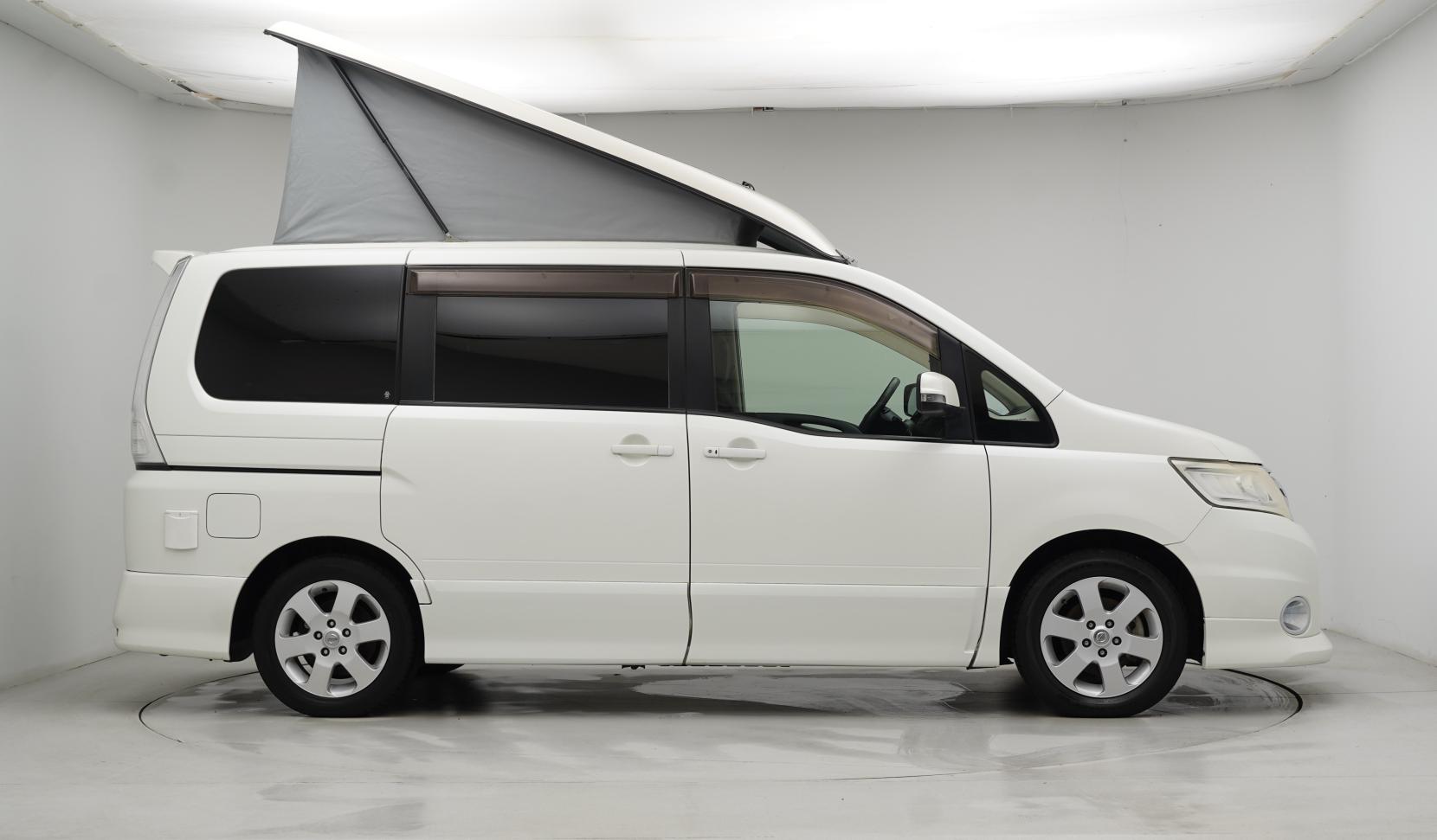 Nissan Serena 1.9 CAMPERVAN